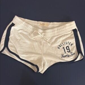 Hollister Women's White/Blue stripe Shorts